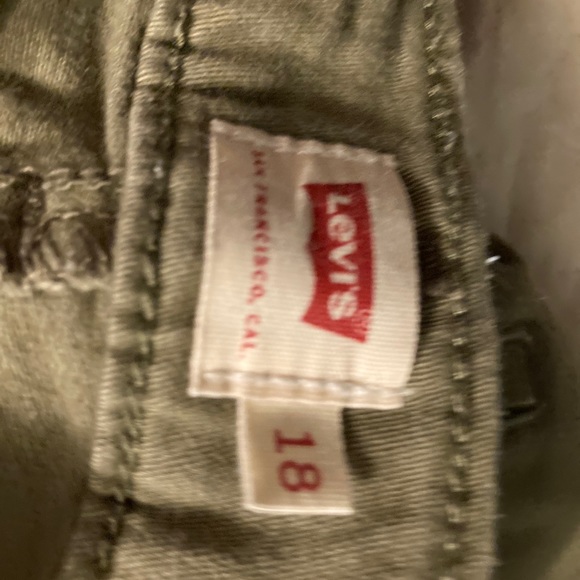 Crops - Picture 2 of 2